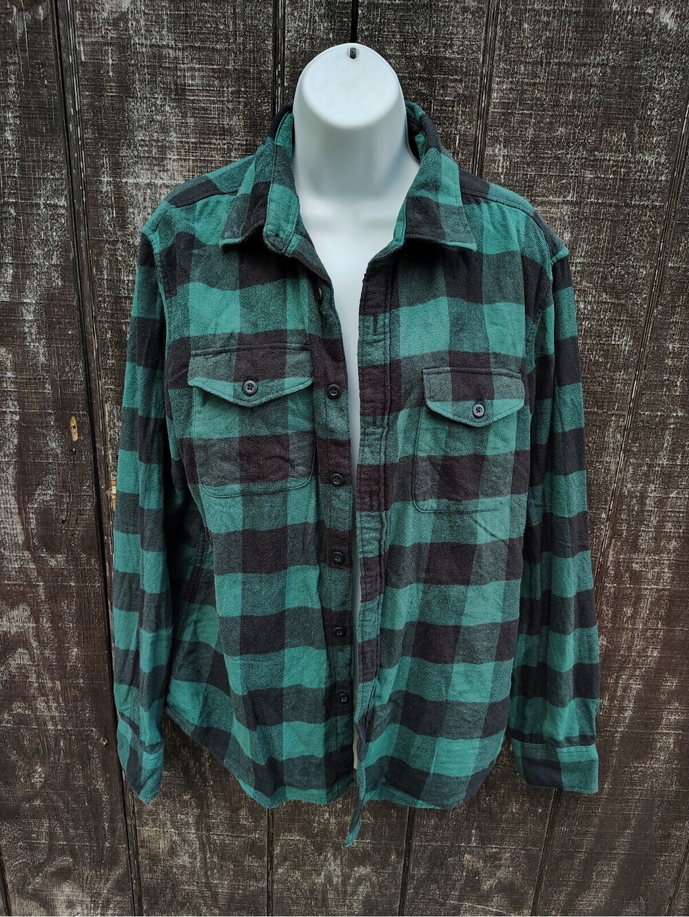 American Eagle Button-Down Flannel Top